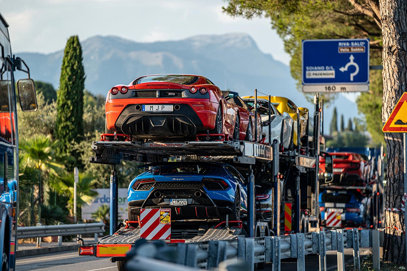 Auto piegāde uz norādīto galamērķi